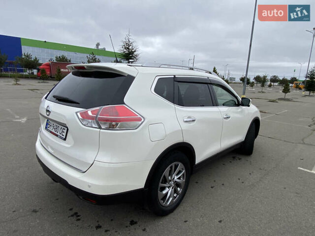 Білий Ніссан ІксТрейл, об'ємом двигуна 1.6 л та пробігом 161 тис. км за 18000 $, фото 4 на Automoto.ua