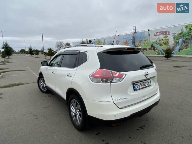 Білий Ніссан ІксТрейл, об'ємом двигуна 1.6 л та пробігом 161 тис. км за 18000 $, фото 6 на Automoto.ua