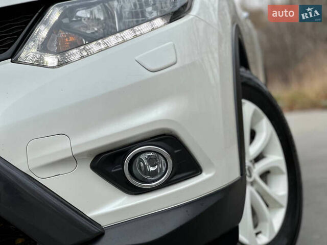 Білий Ніссан ІксТрейл, об'ємом двигуна 2 л та пробігом 90 тис. км за 17999 $, фото 14 на Automoto.ua