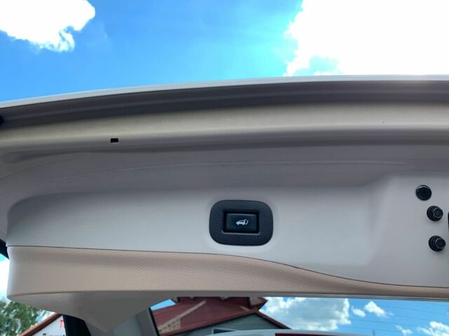 Белый Ниссан ИксТрейл, объемом двигателя 2.5 л и пробегом 166 тыс. км за 19990 $, фото 39 на Automoto.ua