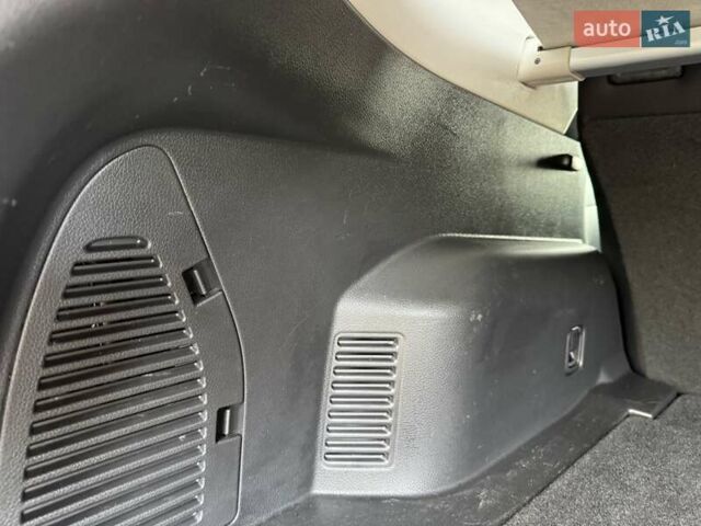 Белый Ниссан ИксТрейл, объемом двигателя 1.6 л и пробегом 79 тыс. км за 18900 $, фото 36 на Automoto.ua