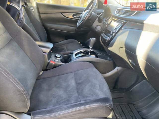 Белый Ниссан ИксТрейл, объемом двигателя 2.49 л и пробегом 184 тыс. км за 16050 $, фото 29 на Automoto.ua