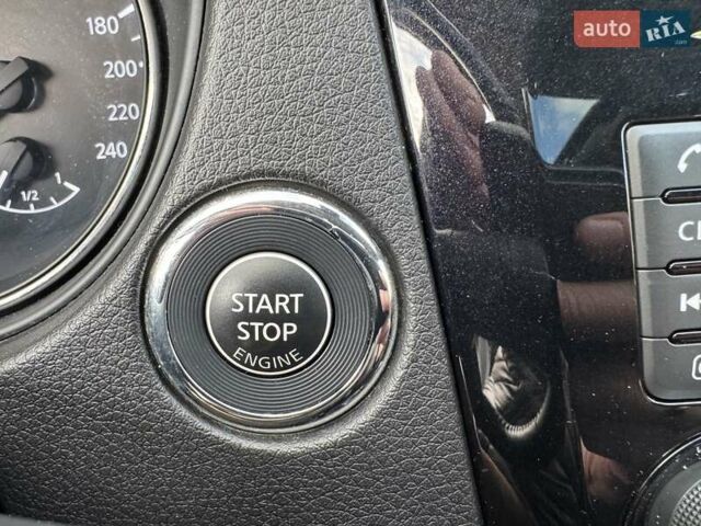 Белый Ниссан ИксТрейл, объемом двигателя 1.6 л и пробегом 80 тыс. км за 18700 $, фото 19 на Automoto.ua