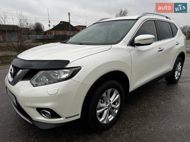 Белый Ниссан ИксТрейл, объемом двигателя 2.49 л и пробегом 134 тыс. км за 14999 $, фото 9 на Automoto.ua