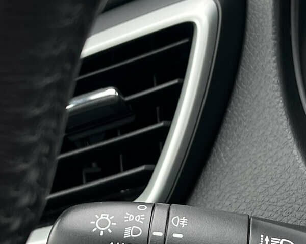 Белый Ниссан ИксТрейл, объемом двигателя 1.6 л и пробегом 52 тыс. км за 21999 $, фото 27 на Automoto.ua