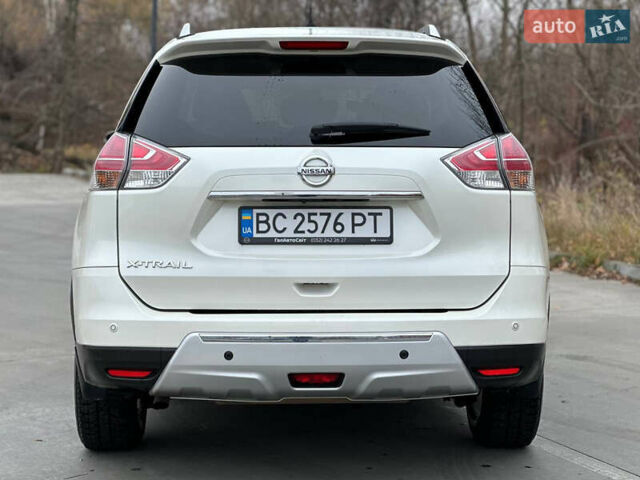Білий Ніссан ІксТрейл, об'ємом двигуна 2 л та пробігом 90 тис. км за 17999 $, фото 25 на Automoto.ua