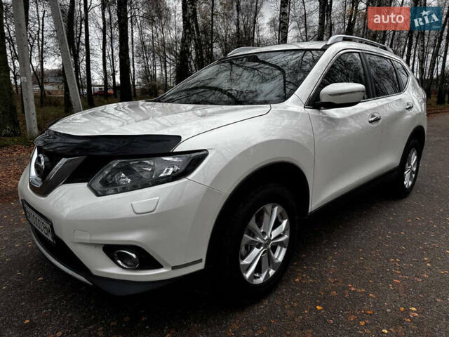 Белый Ниссан ИксТрейл, объемом двигателя 2.49 л и пробегом 134 тыс. км за 14999 $, фото 9 на Automoto.ua