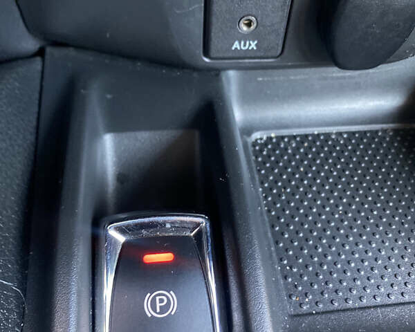 Белый Ниссан ИксТрейл, объемом двигателя 2.49 л и пробегом 184 тыс. км за 16050 $, фото 35 на Automoto.ua