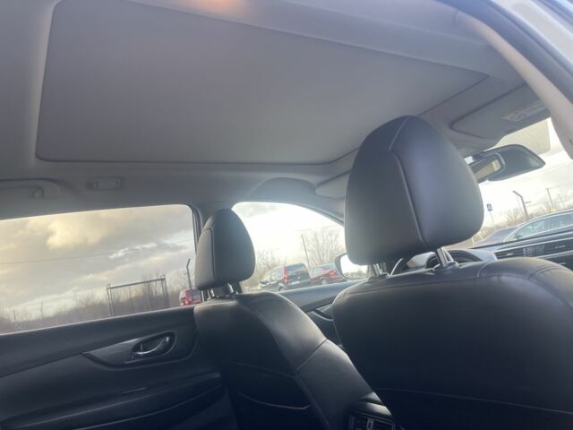 Белый Ниссан ИксТрейл, объемом двигателя 1.6 л и пробегом 81 тыс. км за 18600 $, фото 20 на Automoto.ua