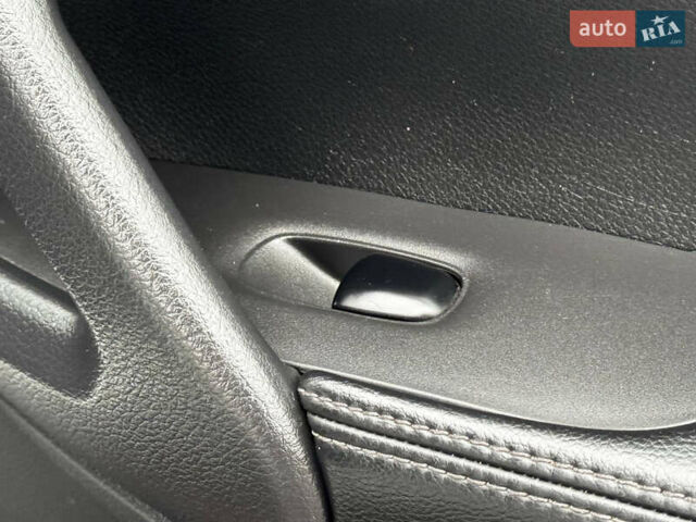 Белый Ниссан ИксТрейл, объемом двигателя 2.49 л и пробегом 134 тыс. км за 14999 $, фото 47 на Automoto.ua