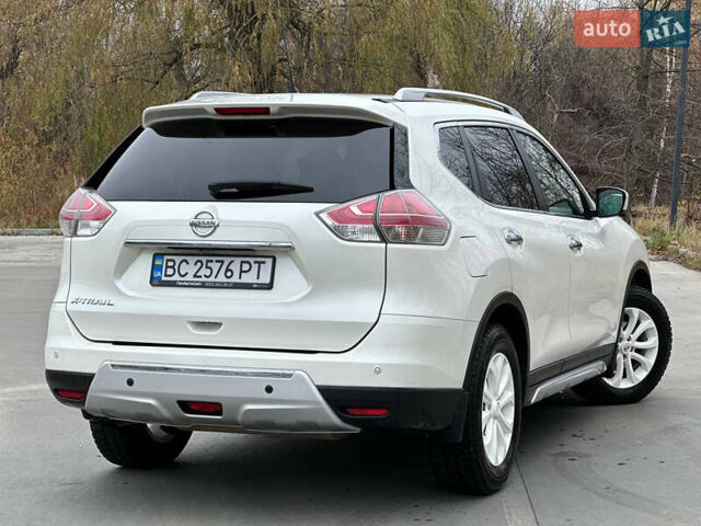 Білий Ніссан ІксТрейл, об'ємом двигуна 2 л та пробігом 90 тис. км за 17999 $, фото 16 на Automoto.ua
