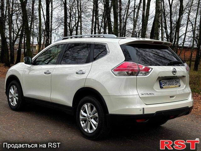 Белый Ниссан ИксТрейл, объемом двигателя 2.5 л и пробегом 134 тыс. км за 14999 $, фото 3 на Automoto.ua