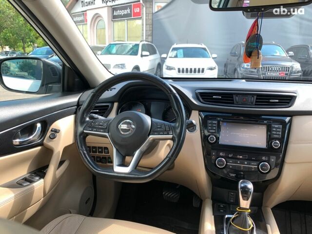 Белый Ниссан ИксТрейл, объемом двигателя 2.5 л и пробегом 166 тыс. км за 19990 $, фото 35 на Automoto.ua