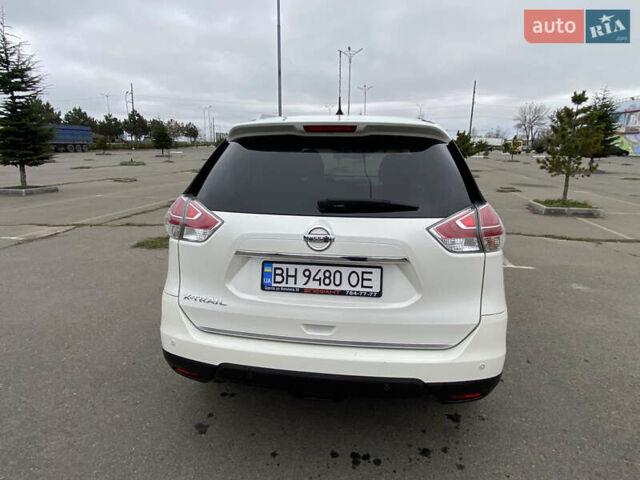 Білий Ніссан ІксТрейл, об'ємом двигуна 1.6 л та пробігом 161 тис. км за 18000 $, фото 5 на Automoto.ua