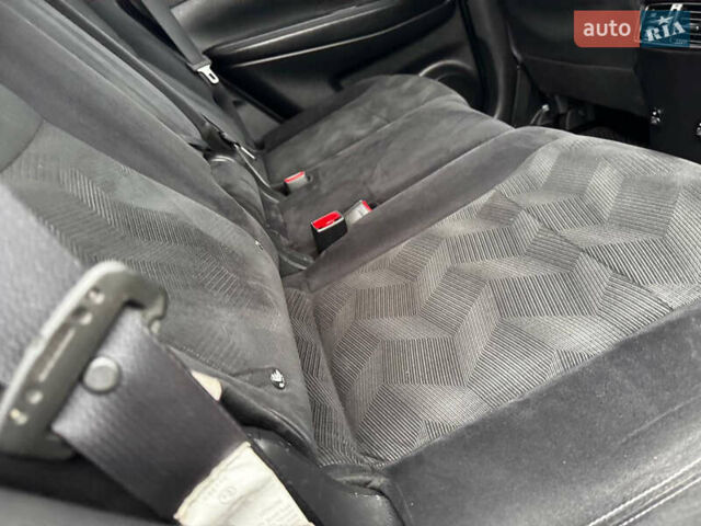 Белый Ниссан ИксТрейл, объемом двигателя 2.49 л и пробегом 134 тыс. км за 14999 $, фото 44 на Automoto.ua