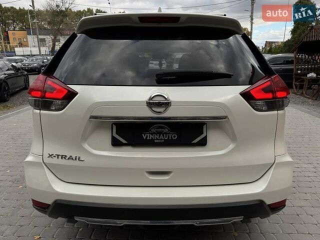 Білий Ніссан ІксТрейл, об'ємом двигуна 2.49 л та пробігом 168 тис. км за 18500 $, фото 11 на Automoto.ua