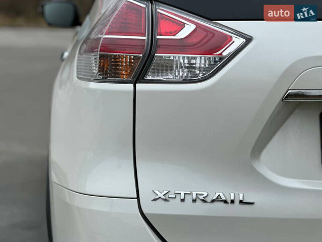 Білий Ніссан ІксТрейл, об'ємом двигуна 2 л та пробігом 90 тис. км за 17999 $, фото 29 на Automoto.ua