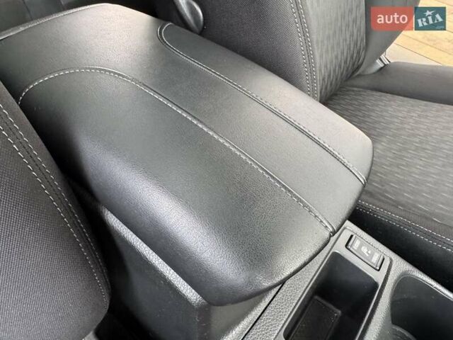 Белый Ниссан ИксТрейл, объемом двигателя 1.6 л и пробегом 79 тыс. км за 18900 $, фото 20 на Automoto.ua