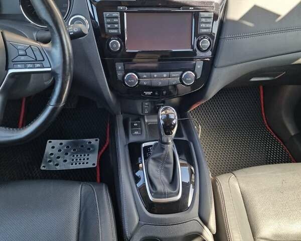 Білий Ніссан ІксТрейл, об'ємом двигуна 2 л та пробігом 184 тис. км за 18900 $, фото 8 на Automoto.ua