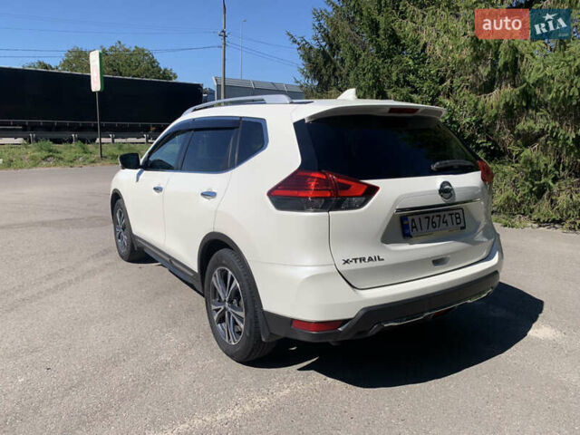 Белый Ниссан ИксТрейл, объемом двигателя 1.6 л и пробегом 112 тыс. км за 18200 $, фото 5 на Automoto.ua