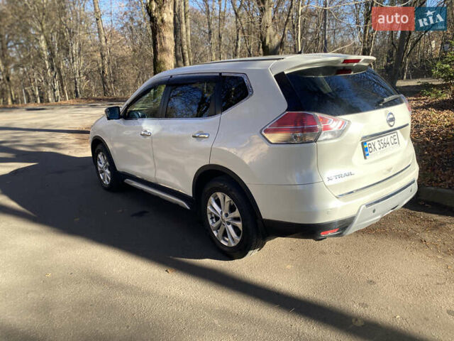 Белый Ниссан ИксТрейл, объемом двигателя 2.49 л и пробегом 184 тыс. км за 16050 $, фото 8 на Automoto.ua