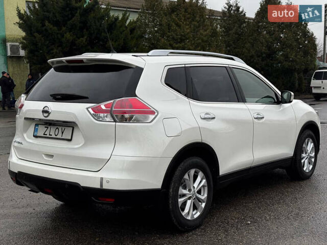 Белый Ниссан ИксТрейл, объемом двигателя 2.49 л и пробегом 134 тыс. км за 14999 $, фото 16 на Automoto.ua