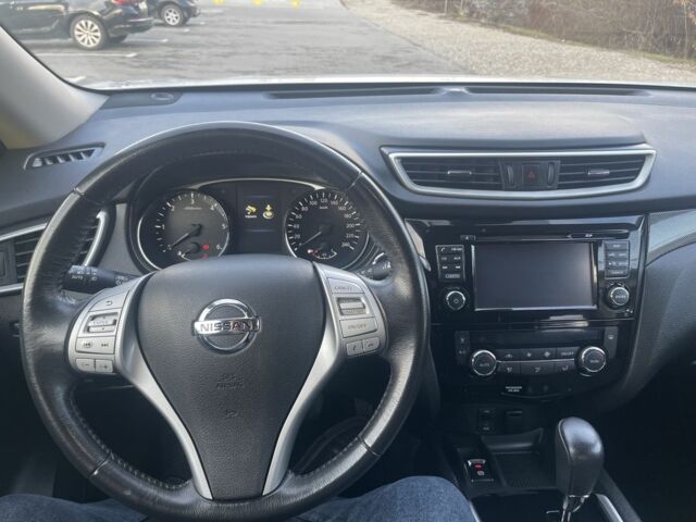 Белый Ниссан ИксТрейл, объемом двигателя 1.6 л и пробегом 81 тыс. км за 18600 $, фото 8 на Automoto.ua