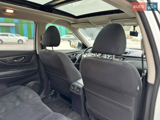 Білий Ніссан ІксТрейл, об'ємом двигуна 2 л та пробігом 90 тис. км за 17999 $, фото 55 на Automoto.ua