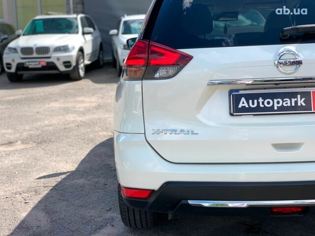 Белый Ниссан ИксТрейл, объемом двигателя 2.5 л и пробегом 166 тыс. км за 19990 $, фото 14 на Automoto.ua