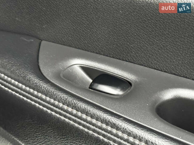 Белый Ниссан ИксТрейл, объемом двигателя 2.49 л и пробегом 134 тыс. км за 14999 $, фото 42 на Automoto.ua