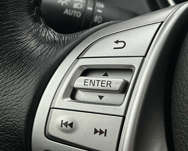 Белый Ниссан ИксТрейл, объемом двигателя 1.6 л и пробегом 52 тыс. км за 21999 $, фото 25 на Automoto.ua