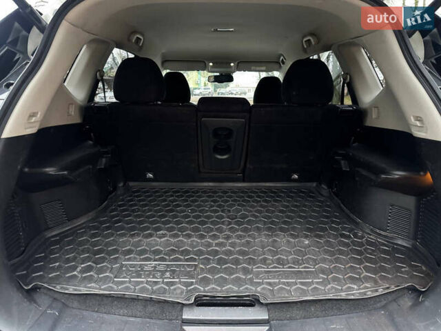 Белый Ниссан ИксТрейл, объемом двигателя 2.49 л и пробегом 134 тыс. км за 14999 $, фото 43 на Automoto.ua