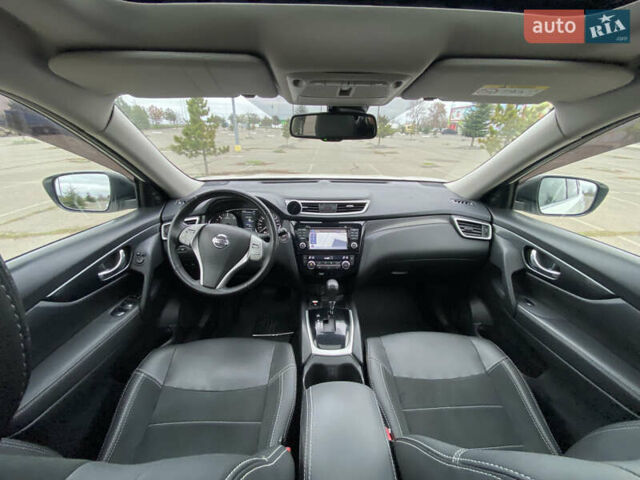 Білий Ніссан ІксТрейл, об'ємом двигуна 1.6 л та пробігом 161 тис. км за 18000 $, фото 9 на Automoto.ua