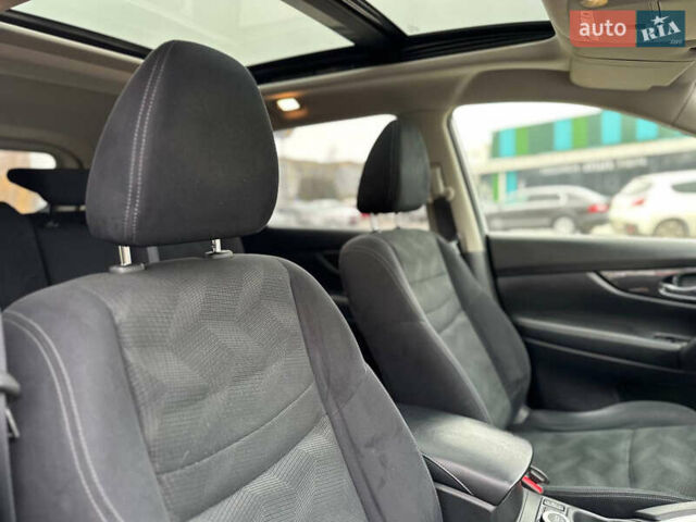 Білий Ніссан ІксТрейл, об'ємом двигуна 2 л та пробігом 90 тис. км за 17999 $, фото 50 на Automoto.ua