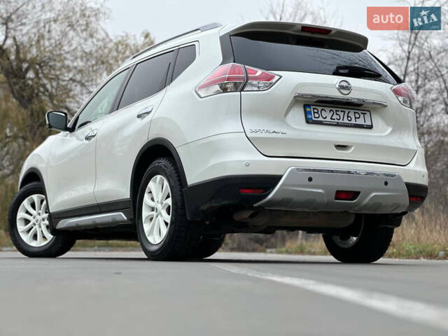 Білий Ніссан ІксТрейл, об'ємом двигуна 2 л та пробігом 90 тис. км за 17999 $, фото 28 на Automoto.ua