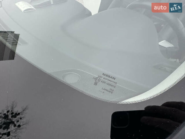 Белый Ниссан ИксТрейл, объемом двигателя 2 л и пробегом 213 тыс. км за 16999 $, фото 34 на Automoto.ua