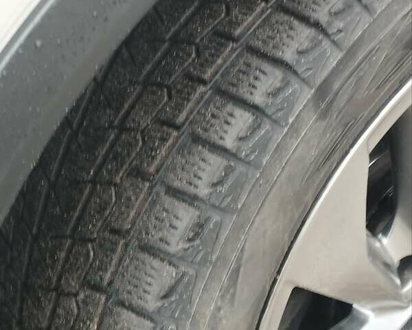 Белый Ниссан ИксТрейл, объемом двигателя 1.6 л и пробегом 81 тыс. км за 19000 $, фото 7 на Automoto.ua