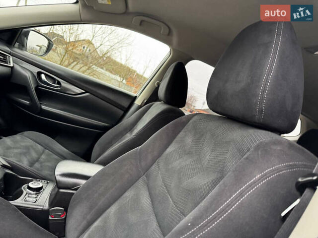 Белый Ниссан ИксТрейл, объемом двигателя 2.49 л и пробегом 134 тыс. км за 14999 $, фото 28 на Automoto.ua