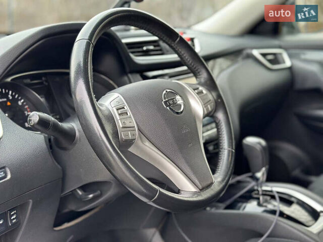 Білий Ніссан ІксТрейл, об'ємом двигуна 2 л та пробігом 90 тис. км за 17999 $, фото 36 на Automoto.ua