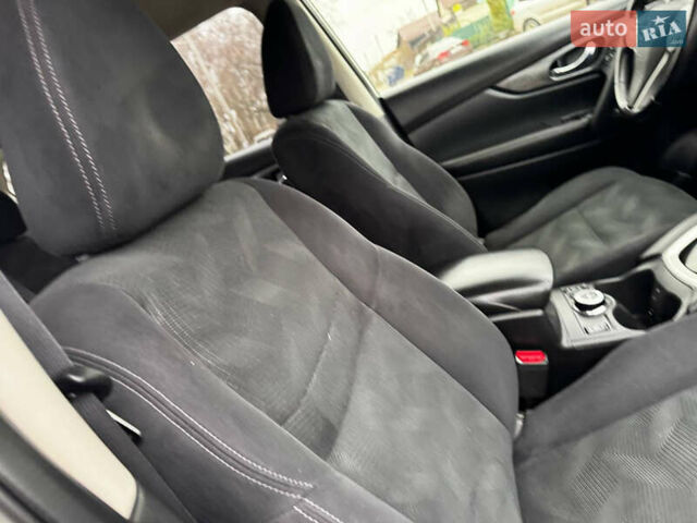 Белый Ниссан ИксТрейл, объемом двигателя 2.49 л и пробегом 134 тыс. км за 14999 $, фото 50 на Automoto.ua