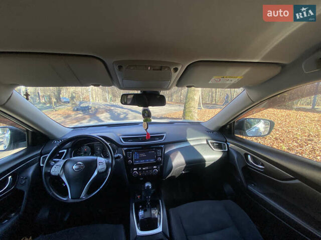 Белый Ниссан ИксТрейл, объемом двигателя 2.49 л и пробегом 184 тыс. км за 16050 $, фото 36 на Automoto.ua