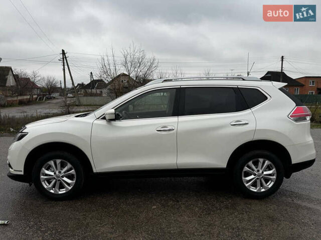 Белый Ниссан ИксТрейл, объемом двигателя 2.49 л и пробегом 134 тыс. км за 14999 $, фото 13 на Automoto.ua