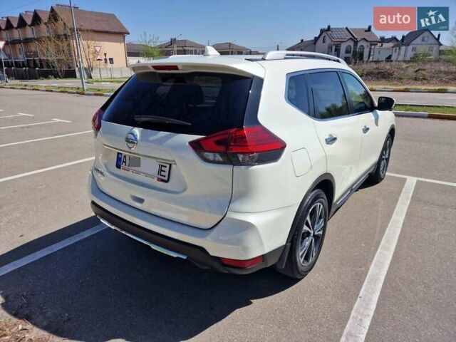 Білий Ніссан ІксТрейл, об'ємом двигуна 2 л та пробігом 184 тис. км за 18900 $, фото 4 на Automoto.ua