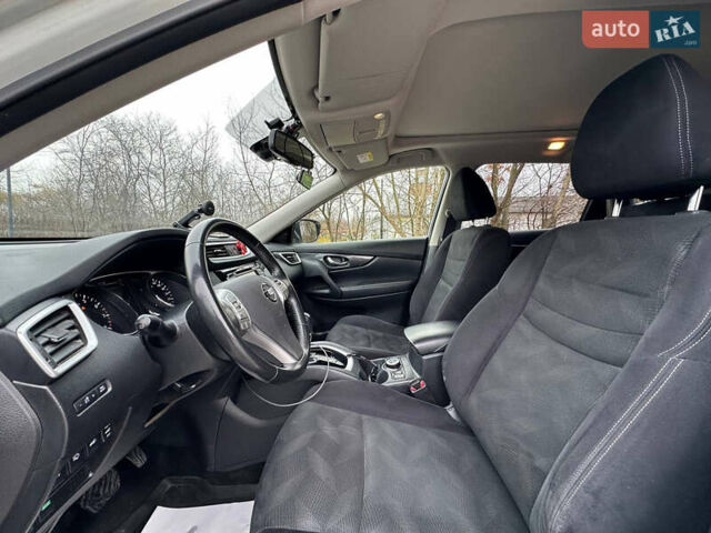 Білий Ніссан ІксТрейл, об'ємом двигуна 2 л та пробігом 90 тис. км за 17999 $, фото 37 на Automoto.ua