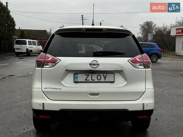 Белый Ниссан ИксТрейл, объемом двигателя 2.49 л и пробегом 134 тыс. км за 14999 $, фото 14 на Automoto.ua