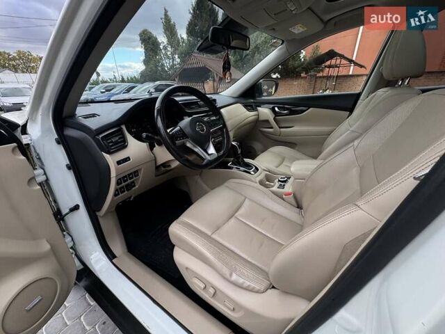 Білий Ніссан ІксТрейл, об'ємом двигуна 2.49 л та пробігом 168 тис. км за 18500 $, фото 22 на Automoto.ua