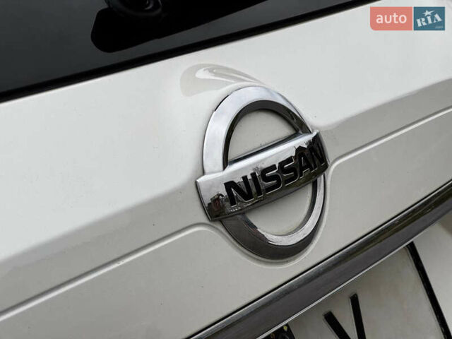 Белый Ниссан ИксТрейл, объемом двигателя 2.49 л и пробегом 134 тыс. км за 14999 $, фото 19 на Automoto.ua