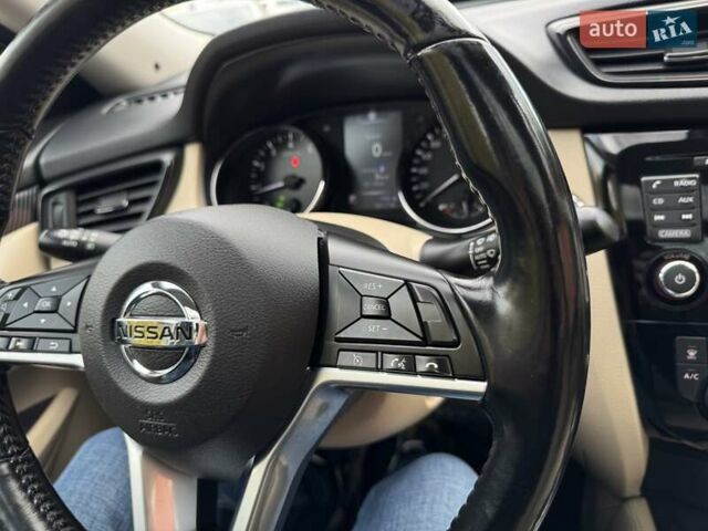 Білий Ніссан ІксТрейл, об'ємом двигуна 2.49 л та пробігом 168 тис. км за 18500 $, фото 39 на Automoto.ua