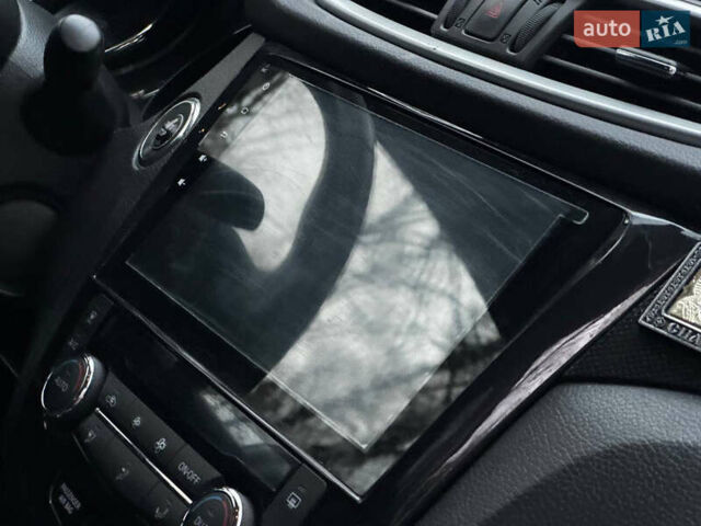 Белый Ниссан ИксТрейл, объемом двигателя 2.49 л и пробегом 134 тыс. км за 14999 $, фото 57 на Automoto.ua