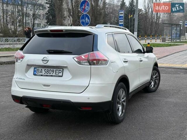 Белый Ниссан ИксТрейл, объемом двигателя 2.49 л и пробегом 139 тыс. км за 15900 $, фото 8 на Automoto.ua